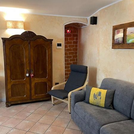 Nel Vecchio Borgo Apartment Verres Exterior photo