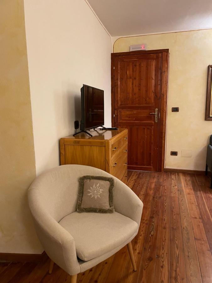Nel Vecchio Borgo Apartment Verres Exterior photo